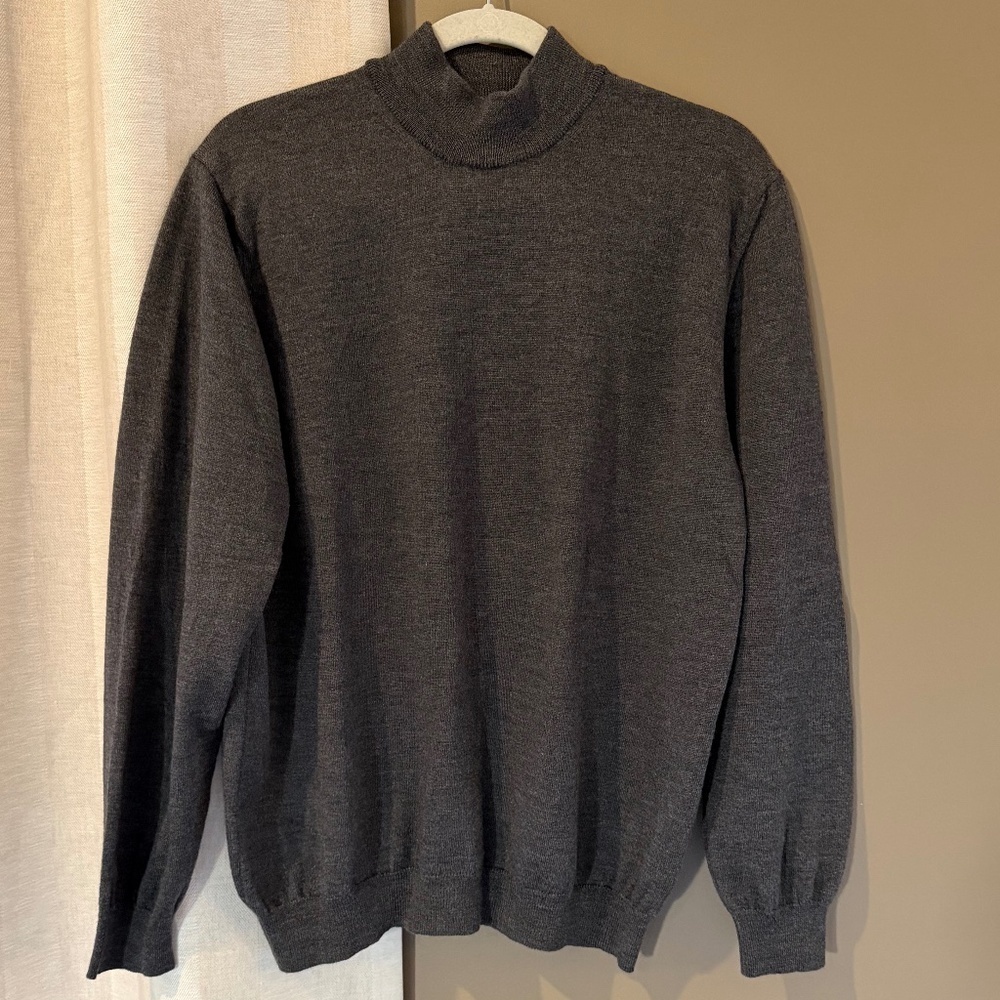 John Ashford Men's Gray Merino Wool Mock Turtleneck Sweater, Size Large